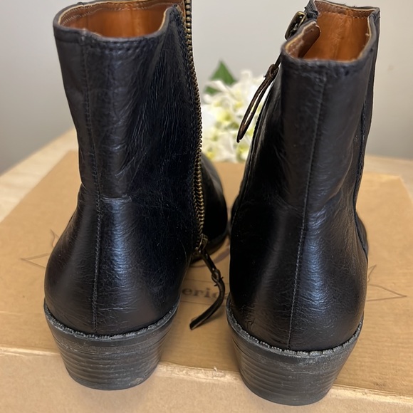 Nine West Vintage American Collection booties - Picture 4 of 14